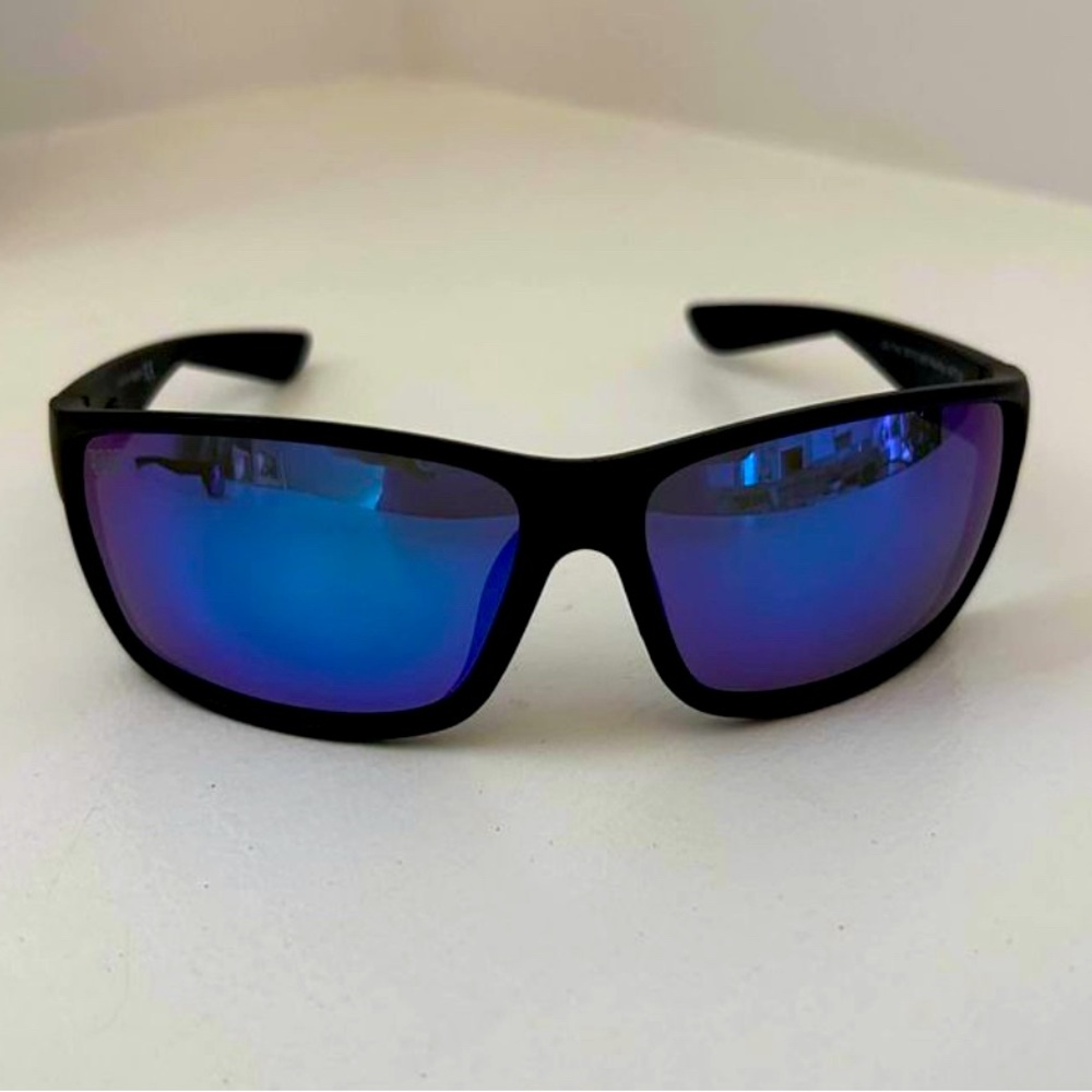 NEW Costa Del Mar Reefton Sunglasses 580P Blue Lense
